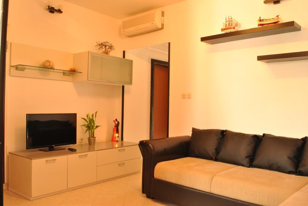 Old Town Uspon Apartman Póla Szoba fotó
